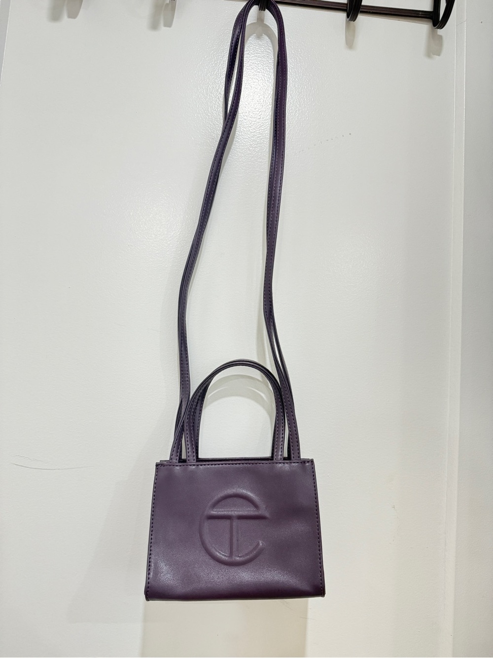 Telfar small Shopper in Eggplant